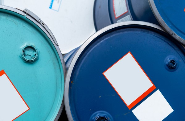 Almacenamiento temporal el barriles de amianto Viso Desamianta