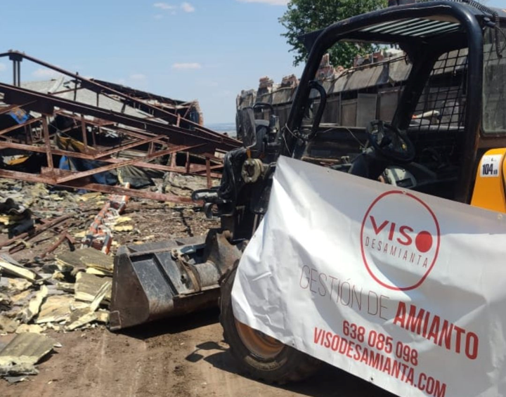 Servicio integral retirada de materiales de amianto con maquinaria Viso Desamianta